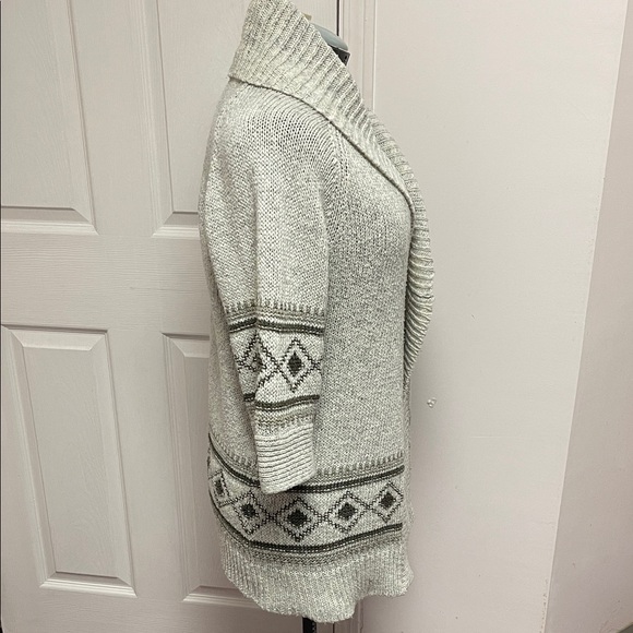 Smart Set Grey Patterned Cardigan - Picture 3 of 16